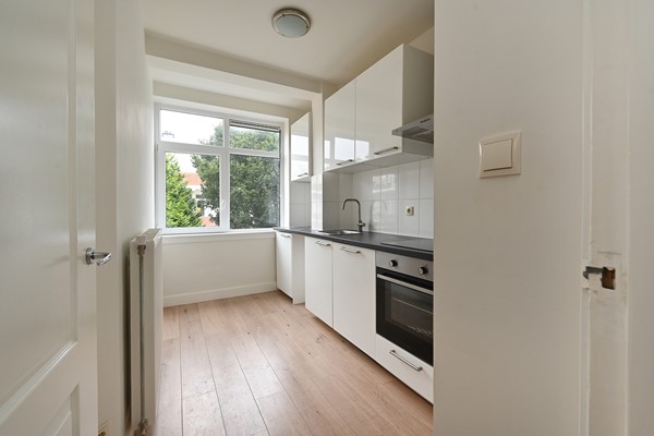 Medium property photo - Barneveldstraat 35, 2573 WB Den Haag
